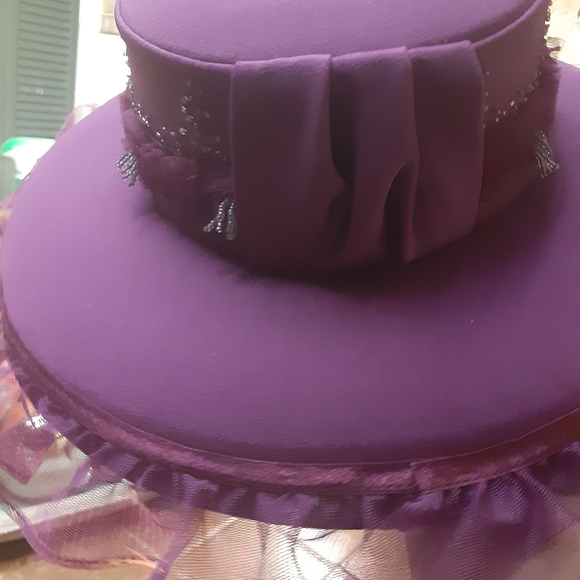 Ben Marc plum color hat - Picture 4 of 6